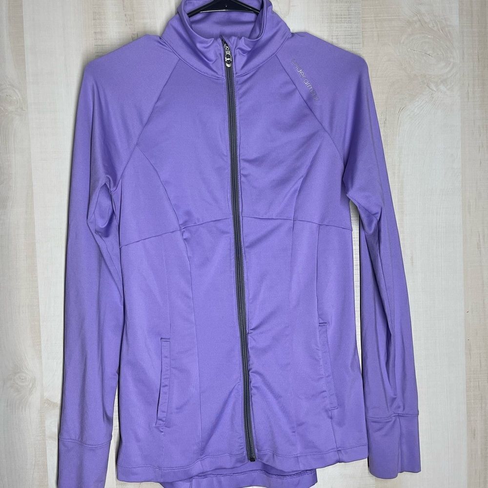 Under Armour lavender purple dri‎ fit long sleeve semi fitted jacket, size small